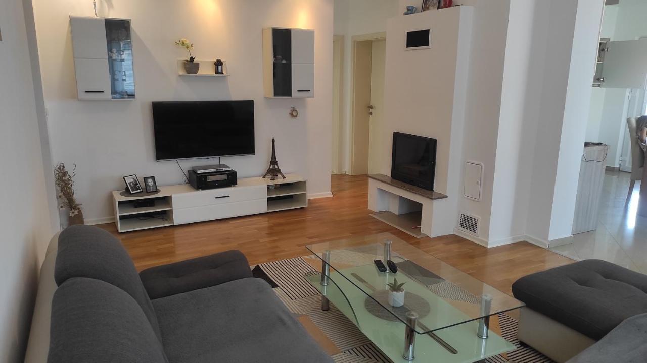 Apartman Toni Bibinje Luaran gambar